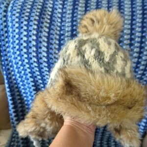 American eagle outfitters trapper hat